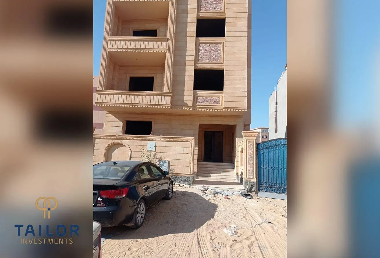 البيع في محور محمد نجيب: شقه للبيع _ بجاردينيا هايتس 3 التجمع الخامس  ارضي 
