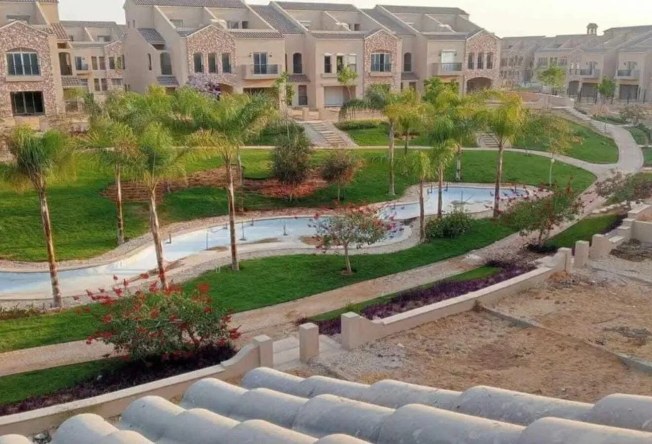 البيع في جرين سكوير: تاون هاوس كورنر بأقل سعر للبيع في جرين سكوير 