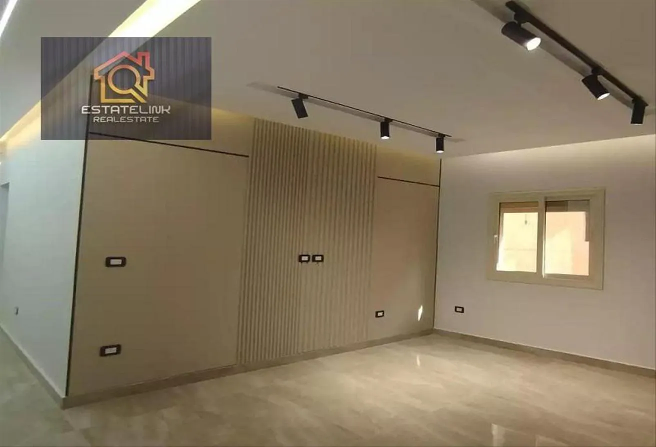 Rent in Tamr Hena: First residence with kitchen and modern finishes