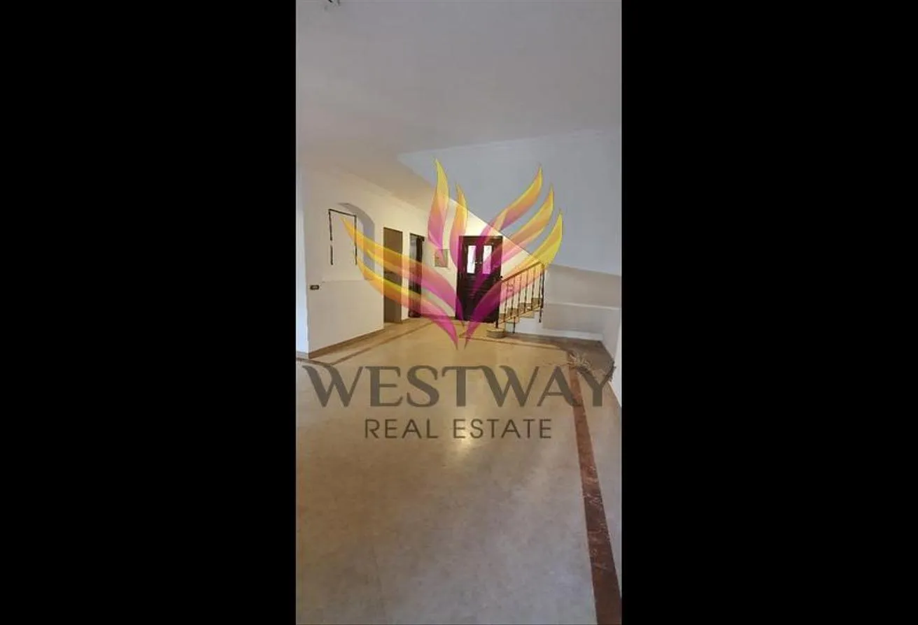 Sale in Beverly Hills Road: Duplex for sale in Beverly hills phase 2