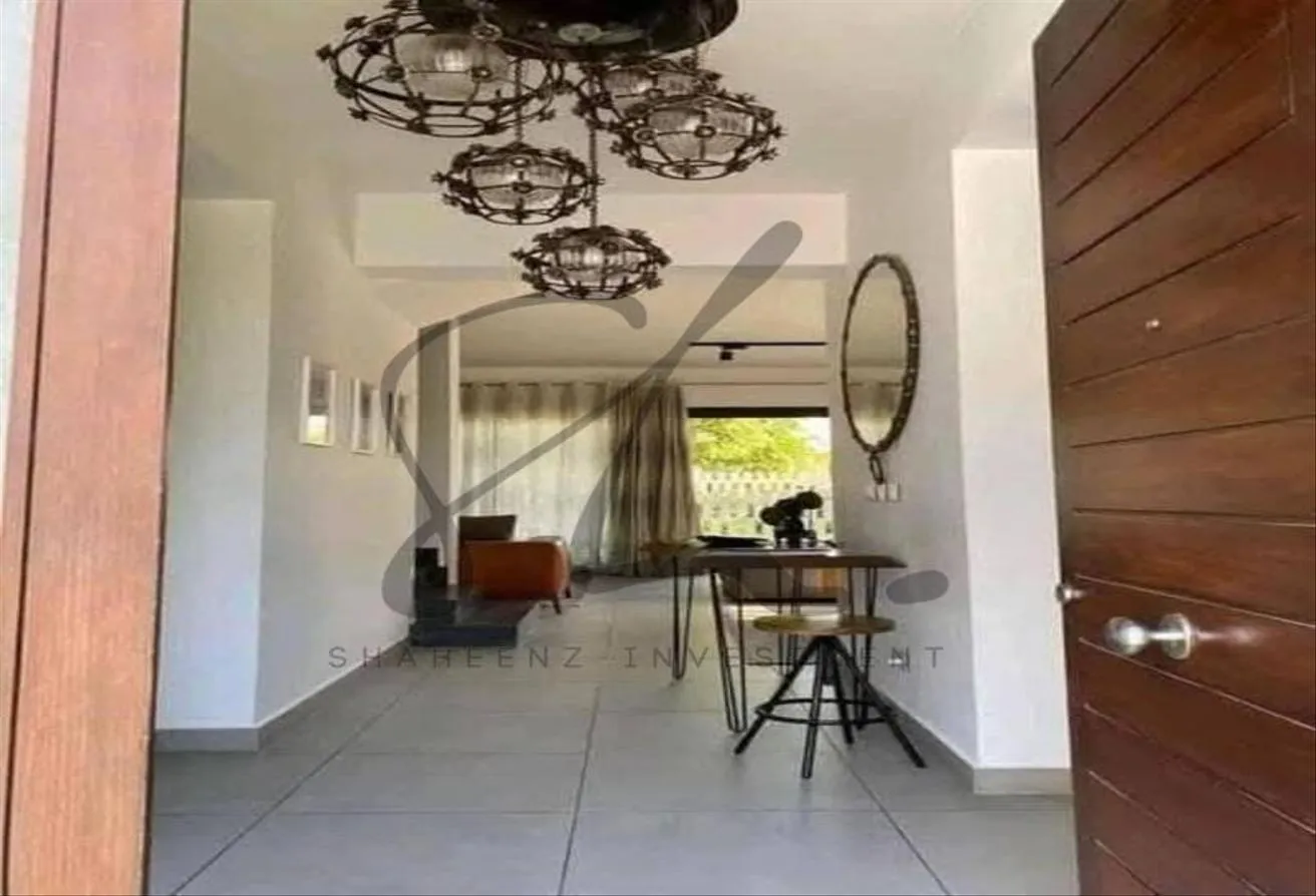 Gallery Image 15