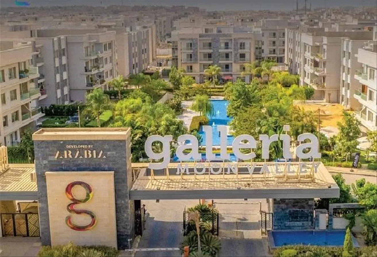 Sale in Galleria Moon Valley: PentHouse 200m RTM Next to Mivida Over 10 Years