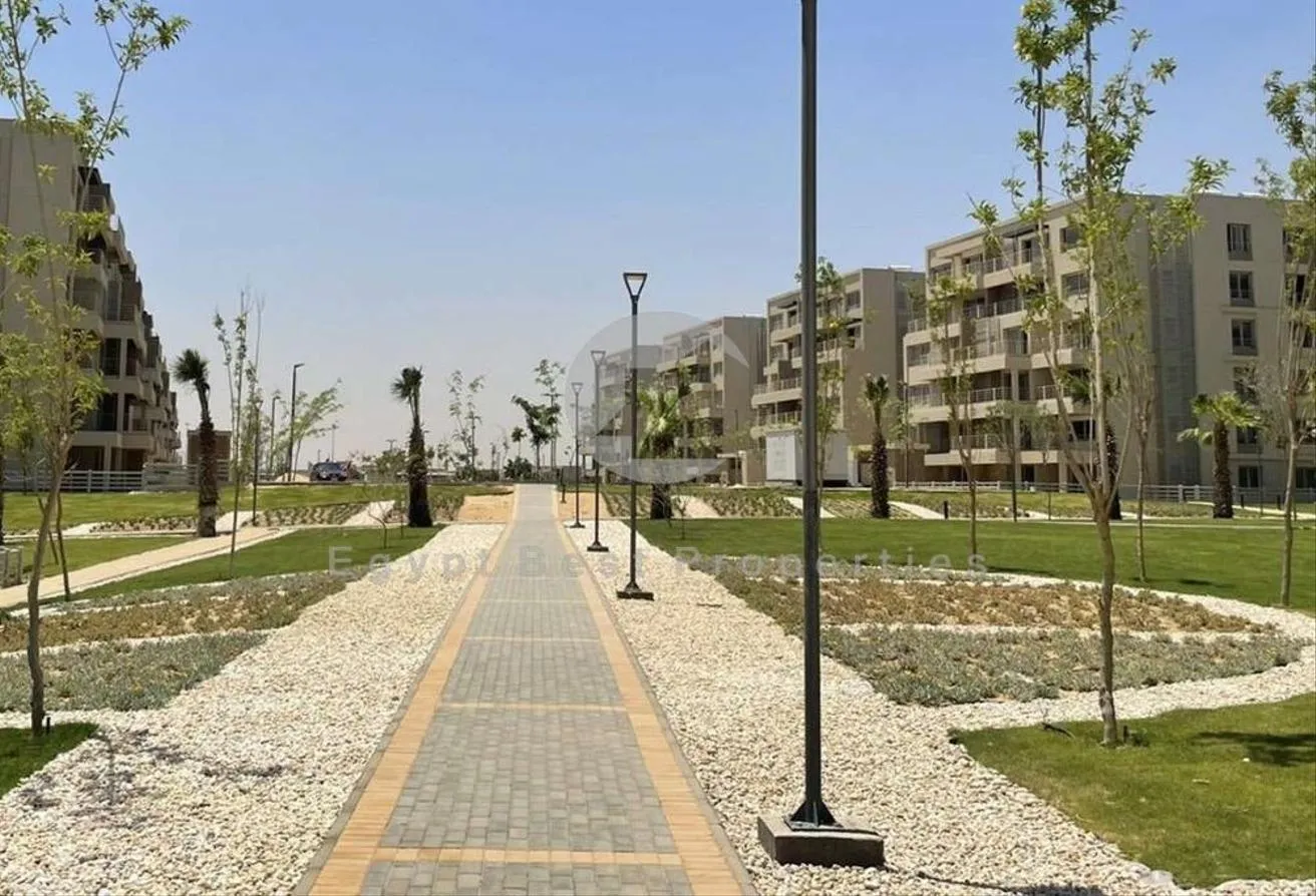 Sale in Capital Gardens   Palm Hills: Last Apartment Old Price Palm Hills Mostakbal City