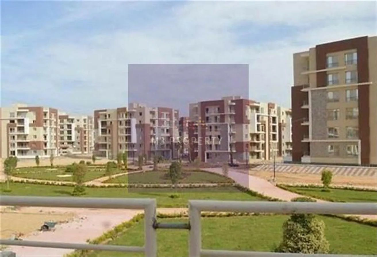 Sale in Calma: Apartment for sale in Dar Misr Compound in front