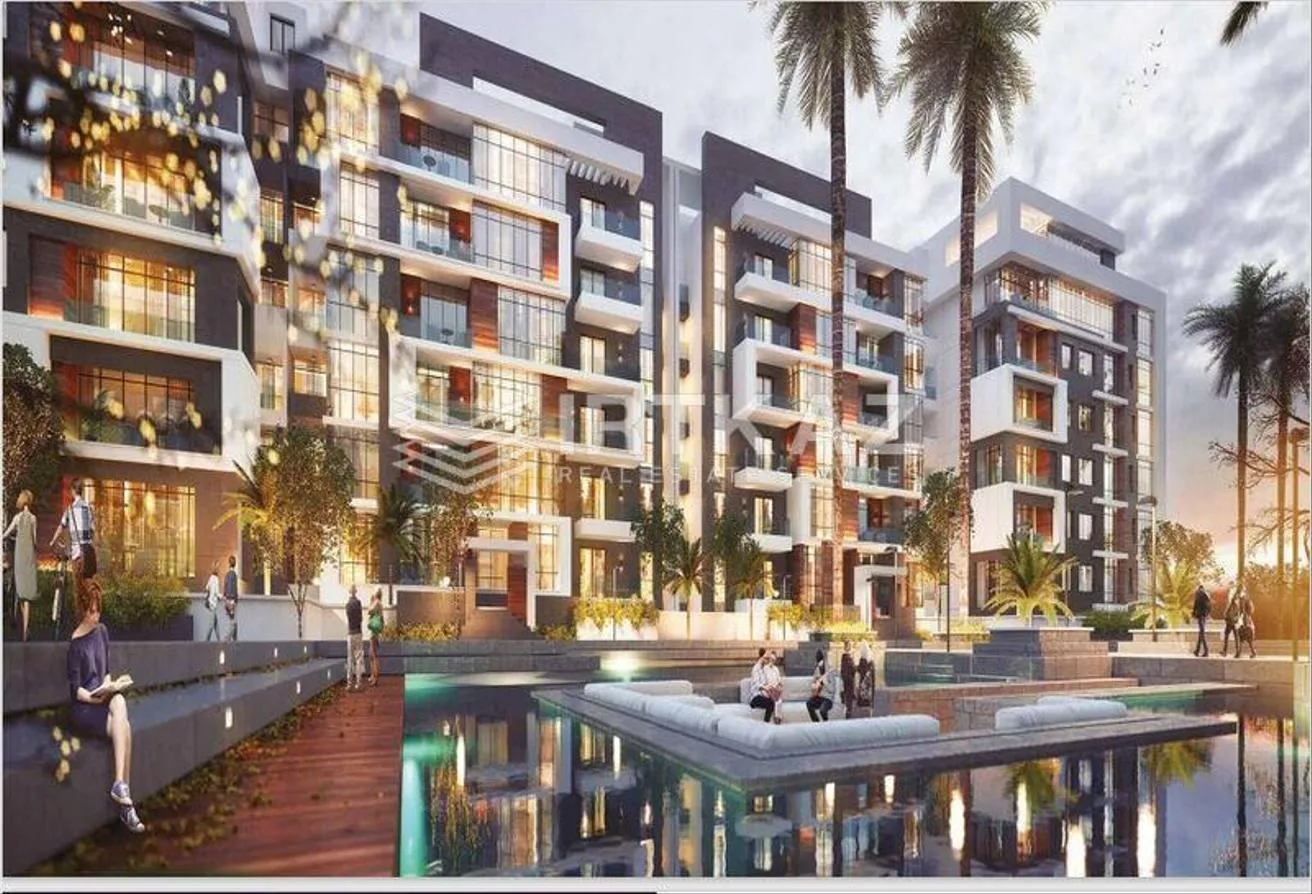 Sale in La Mirada El Mostakbal: Apartment RTM with down payment in prime view