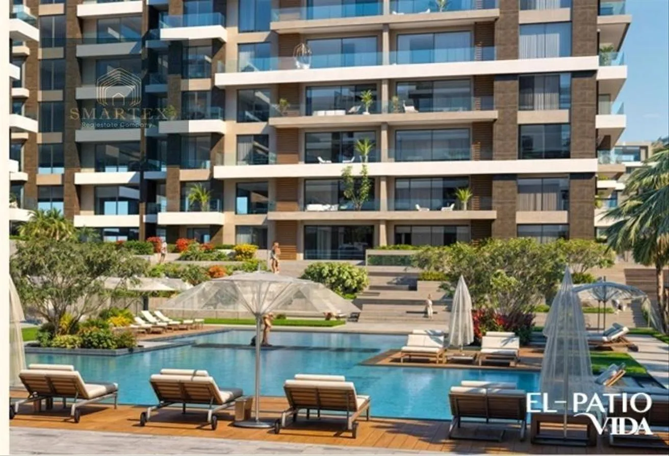 البيع في لافيستا سيتي: شقة نصف تشطيب على دقائق من الطريق الدائري الأوسطي 