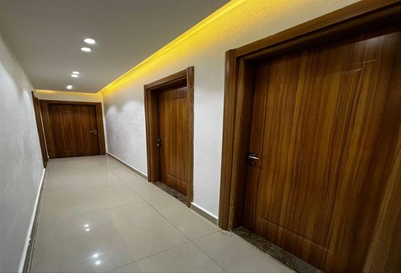 Gallery Image 8