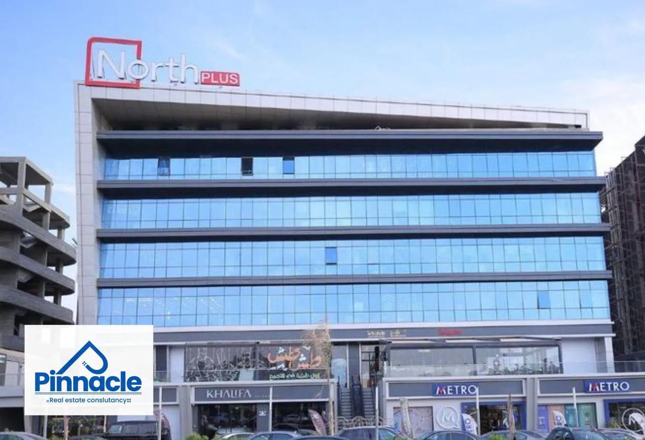 Sale in North Plus Mall: Fully finished shop for immediate delivery