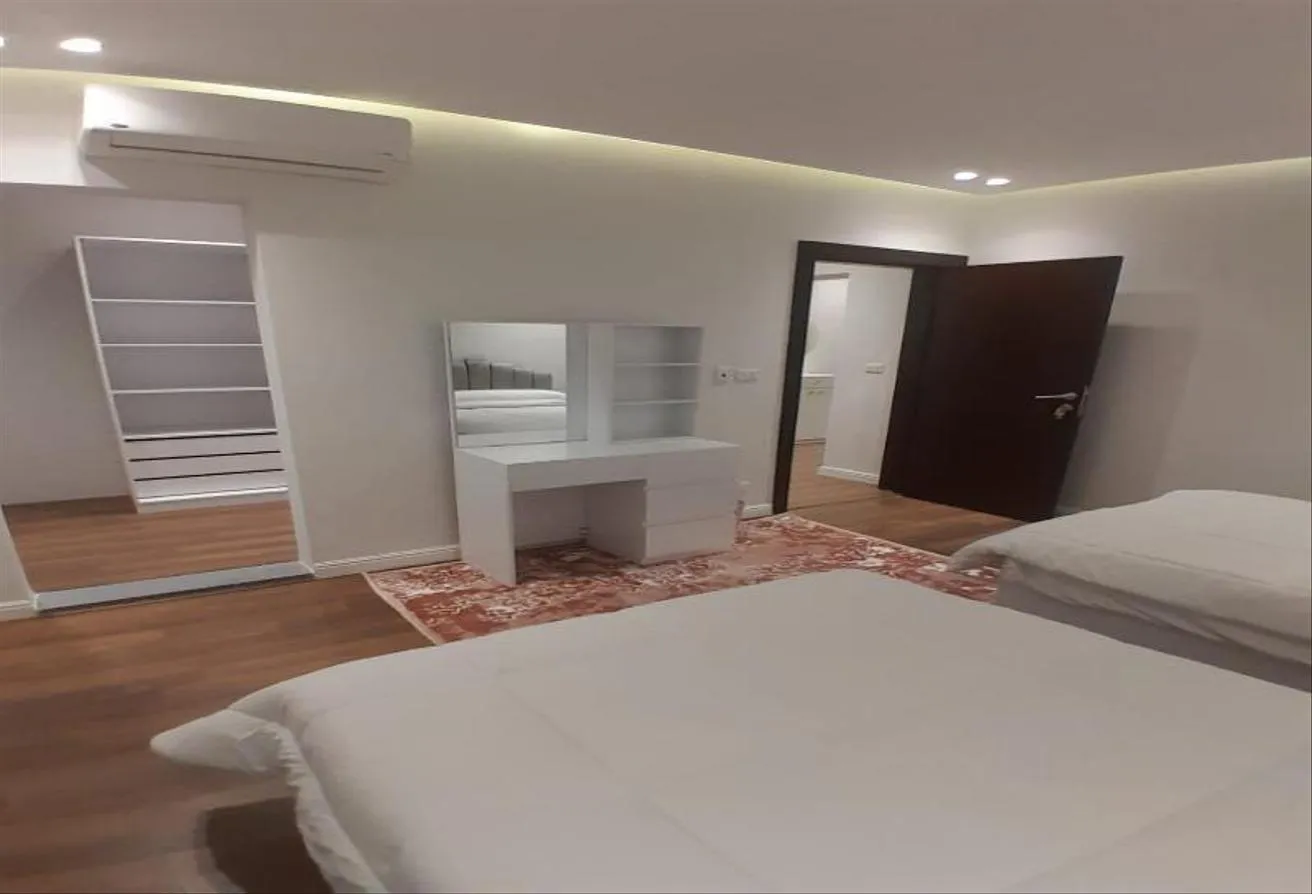 Rent in Westown: للايجار شقه ارضى بحديقه فندقيه بكمبوند ويستاون