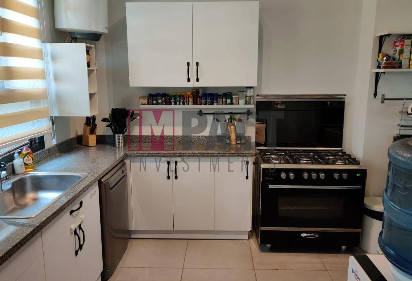 Sale in Maadi View: Apartment with garden in El Shorouk in Maadi View