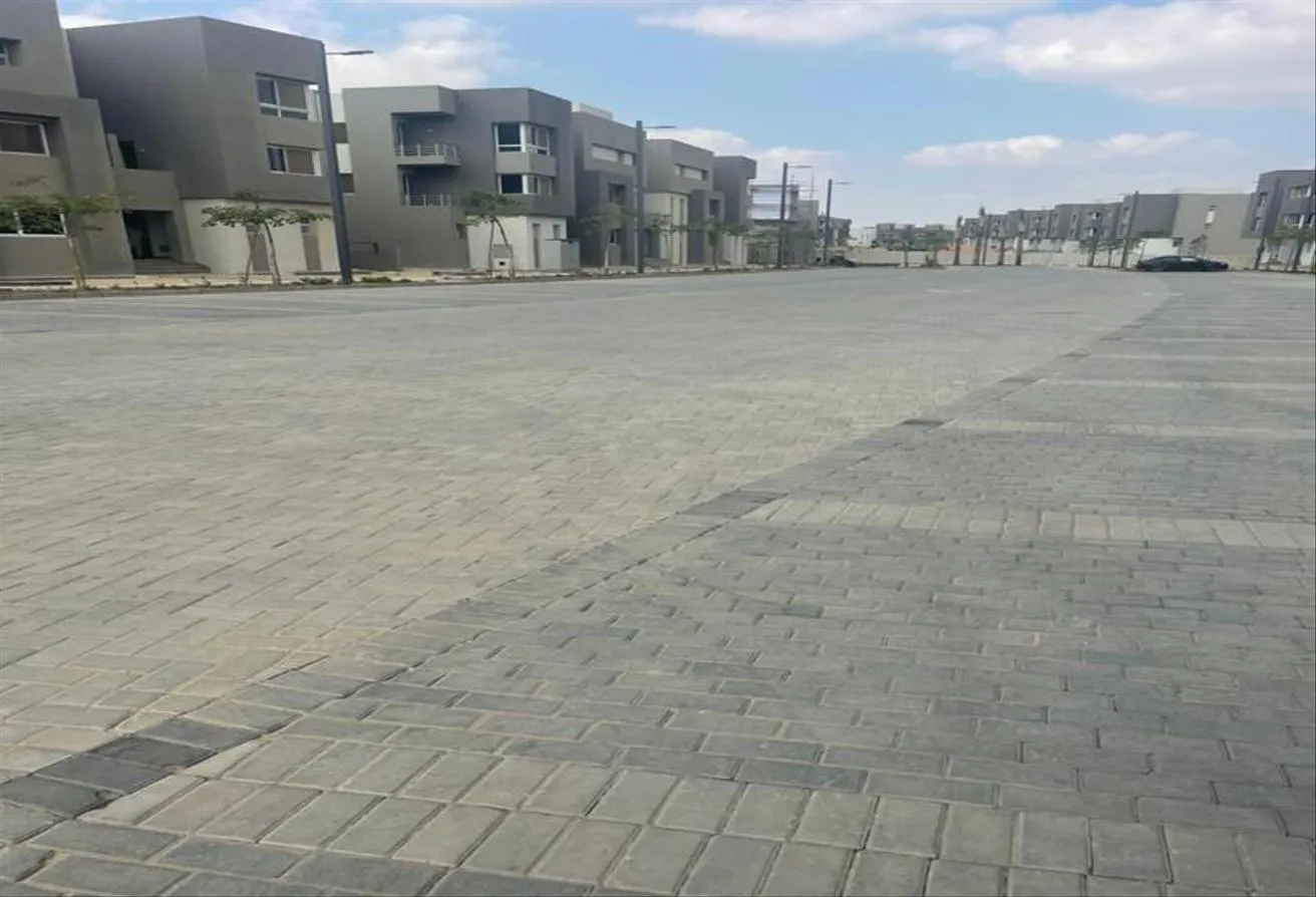 Rent in Etapa: For Rent , Duplex + Garden In Etaba Compound 217 m