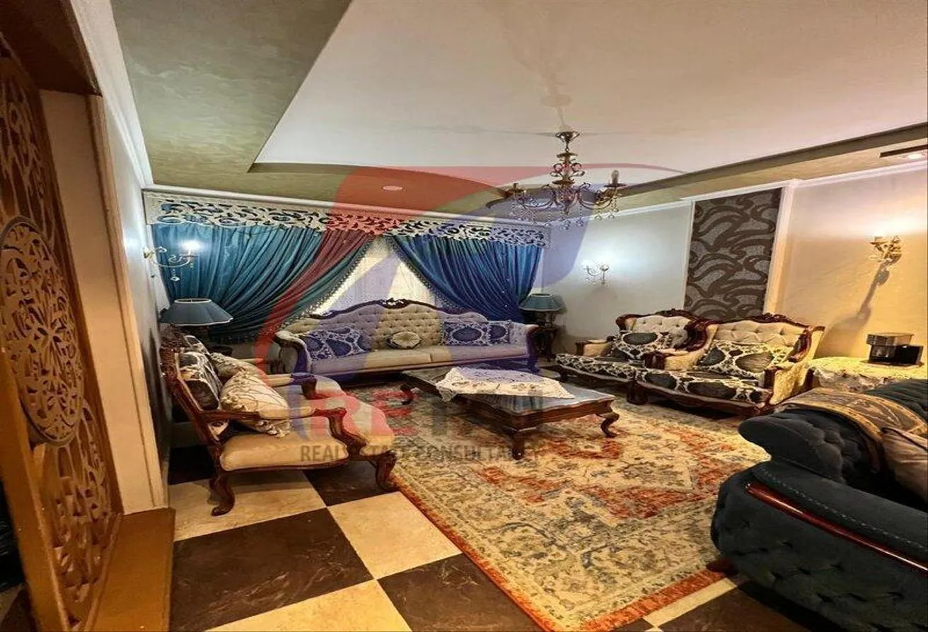 Sale in El Yasmeen 8: Ultra Super Lux Location Apartment For Sale
