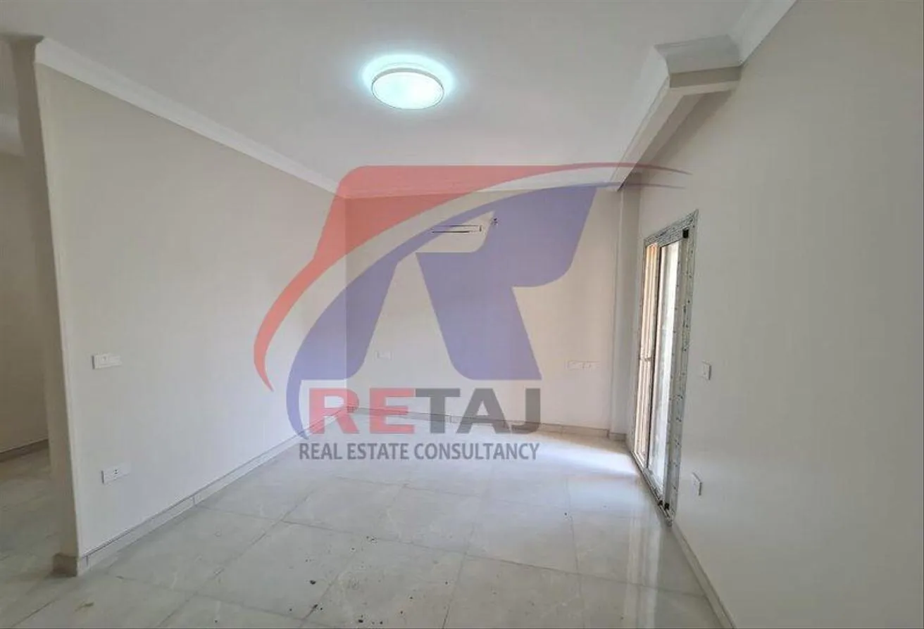Sale in Amexco Paradise: 1BR Chalet lux finishing For Sale In Sokhna
