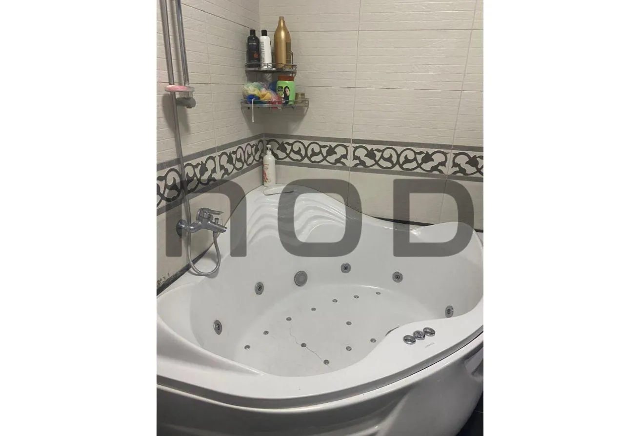 Gallery Image 15