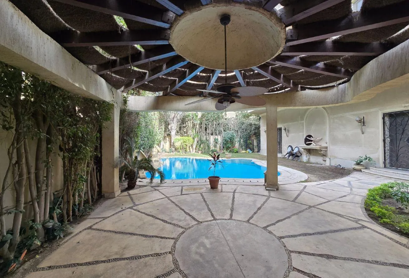 Rent in West Golf: Duplex For Rent in a private pool in West Golf    