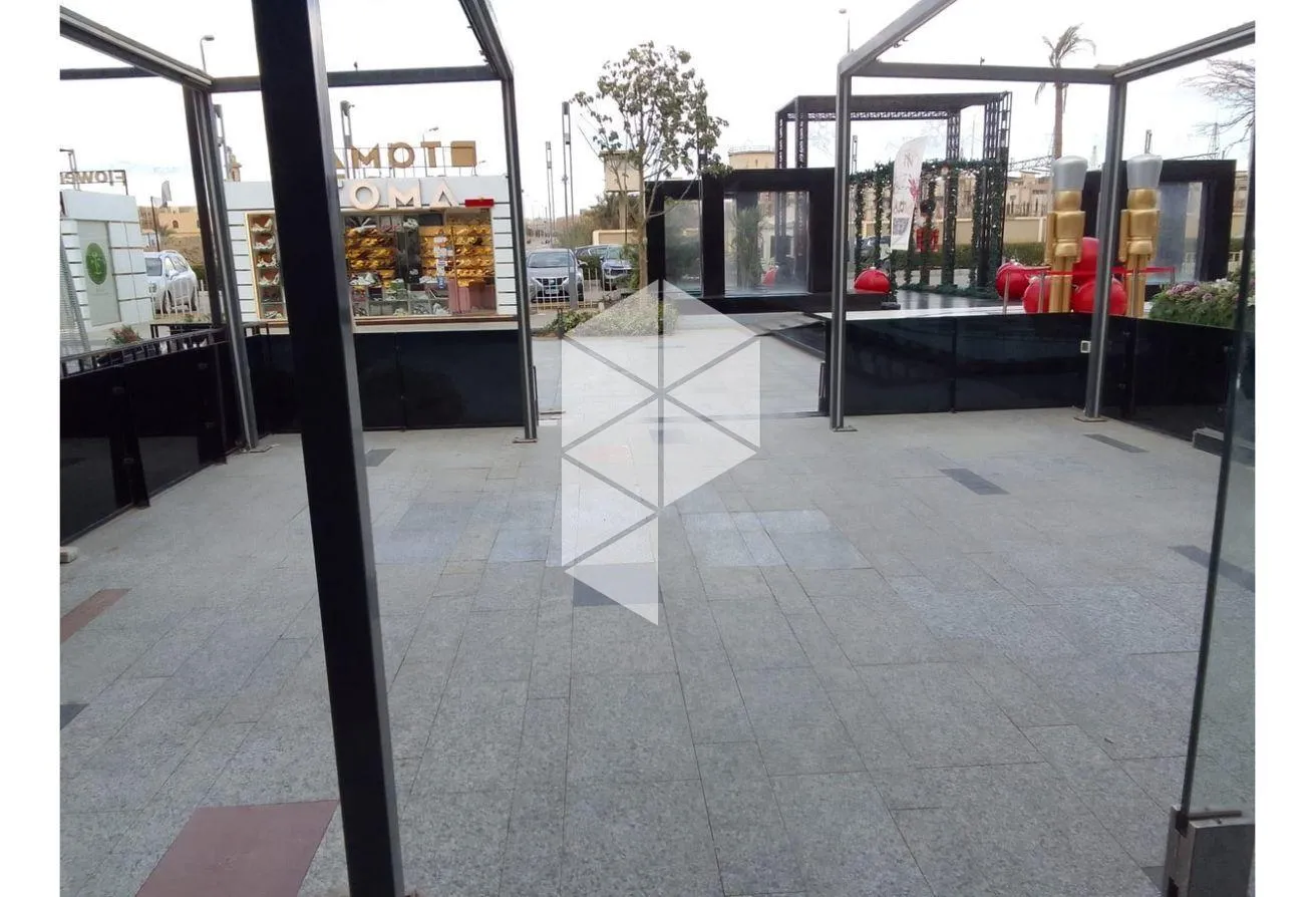Rent in 26 July Axis: shop 295m² for rent in sheikh zayed!