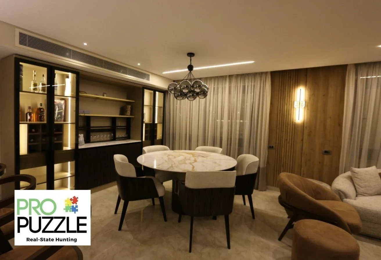 Rent in Central New Cairo: Apartment in Azad Compound