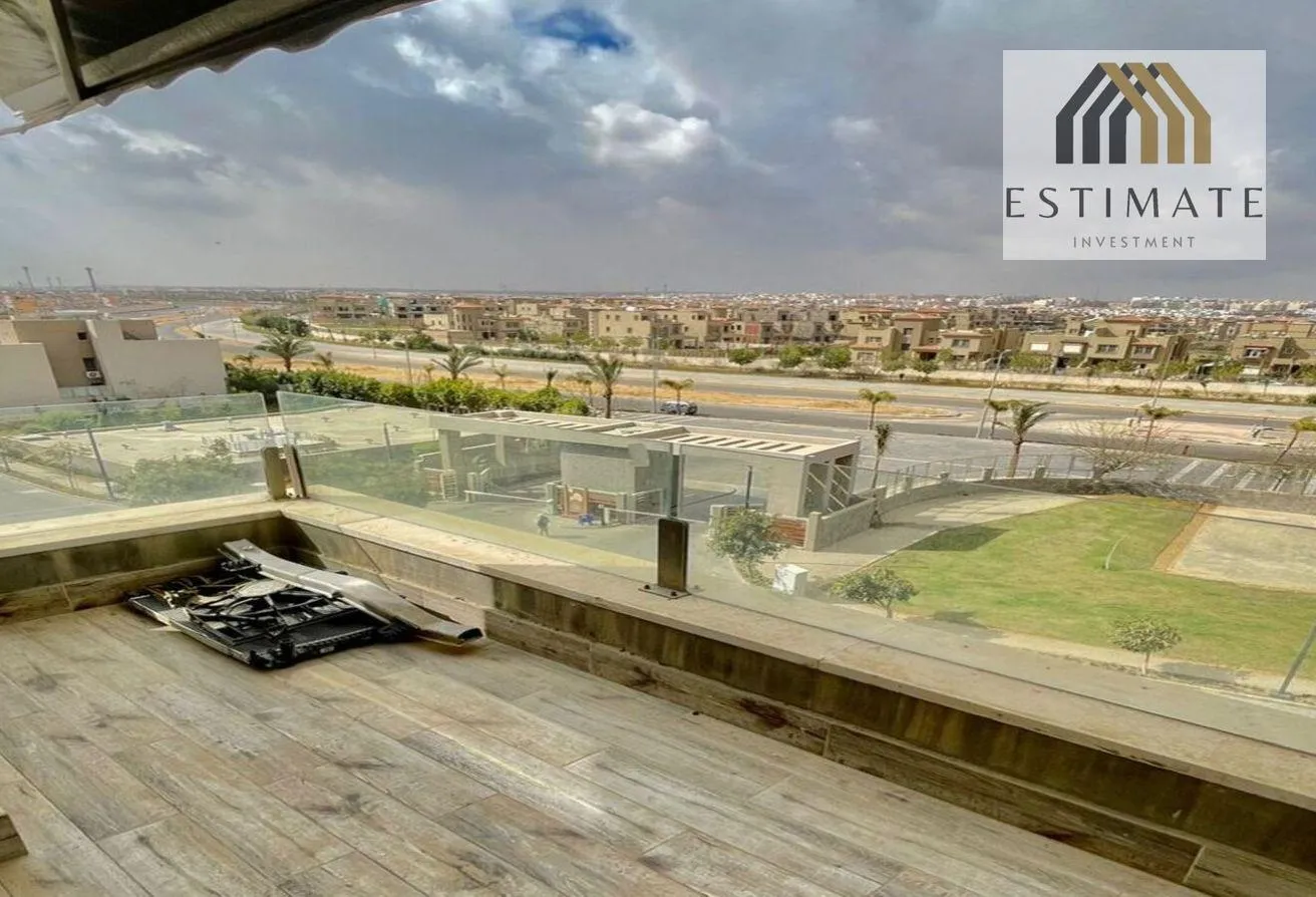 Rent in Village Gardens Katameya: Apartment 175m for rent semi furnished at VGK