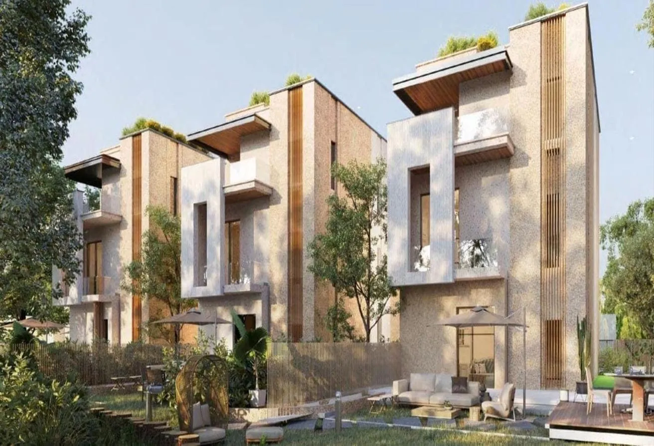 Sale in Al  Rabwa: Duplex+Garden, On Highest Hill in Zayed,10 yrs ins