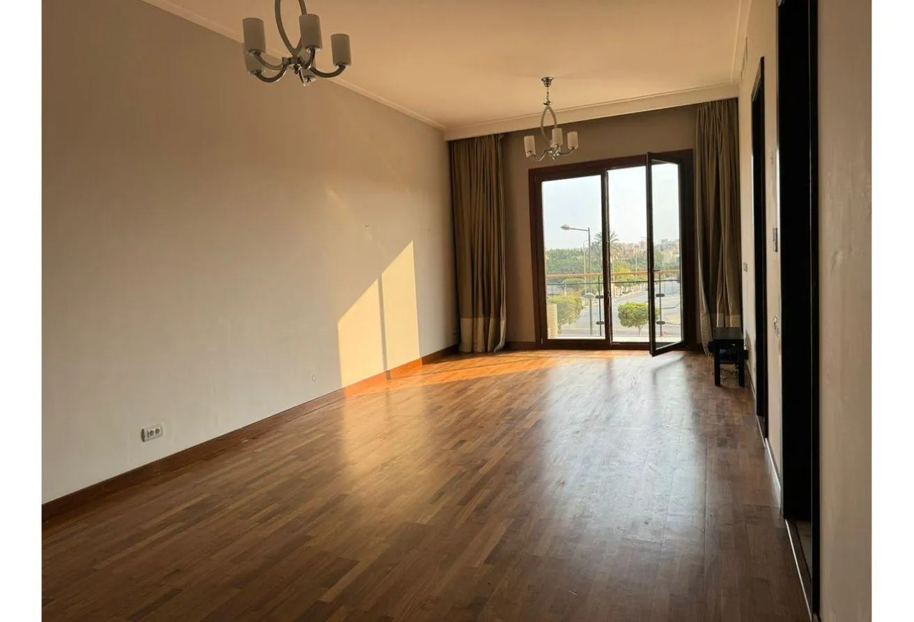 Rent in Forty West: Prime Location