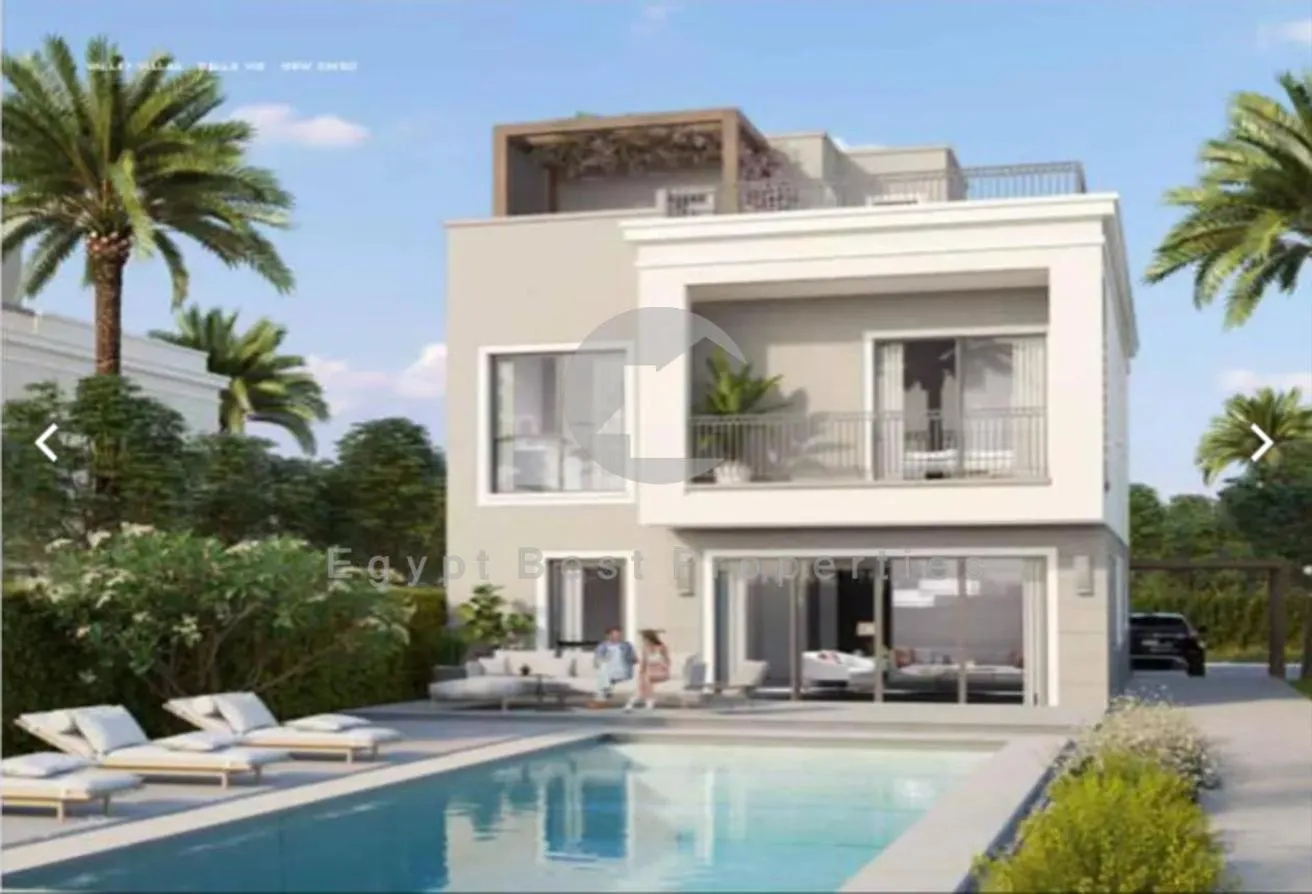 البيع في بيل فى: Villa - 4BR - Lowest  Price - Resale @Emaar 