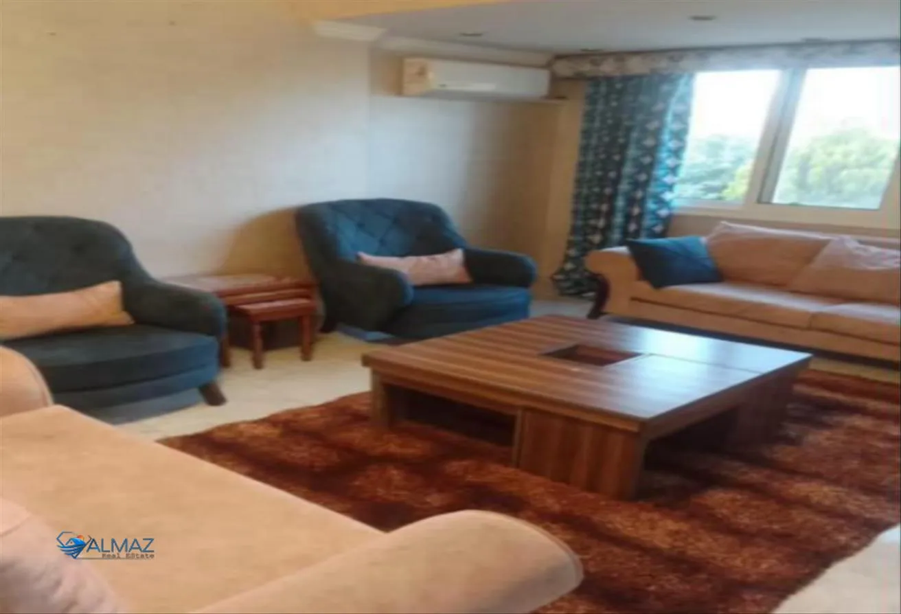 Rent in Bellagio: Furnished penthouse for rent in Bellago Compound