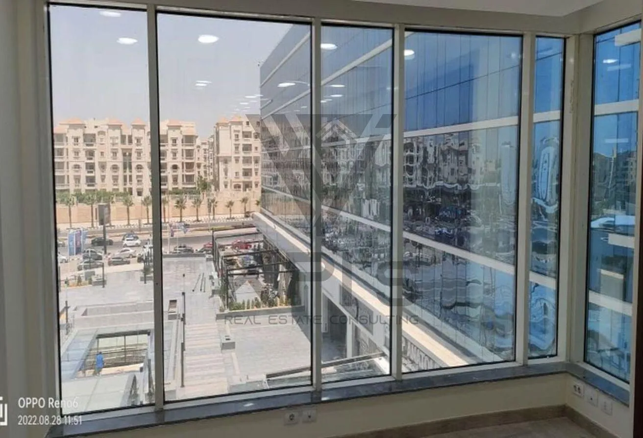 Rent in Trivium Square: Office Finished Open View Prime Location on 90th