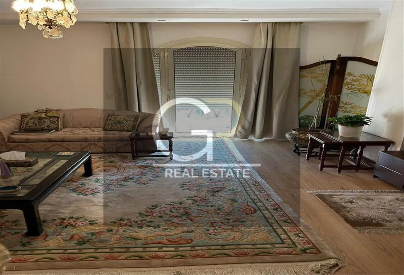 Sale in Green 3: For sale penthouse in Green 3 Compound -zayed