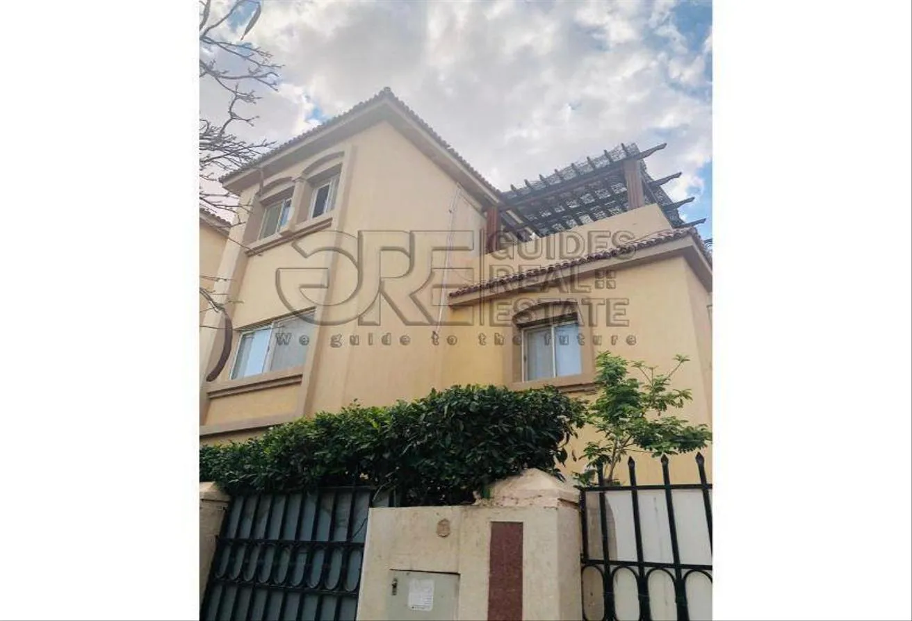 Rent in Dara Gardens: Townhouse for rent -air conditioners and kitchen