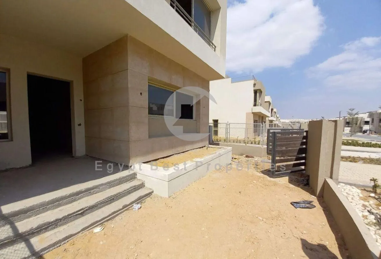 Sale in Palm Hills Golf Extension: Best Price Prime Corner Townhouse with Palm Hills