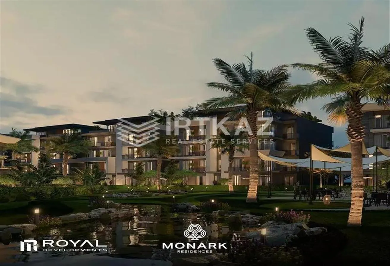 Sale in Monark: Apartment in a prime location overlooking the pool