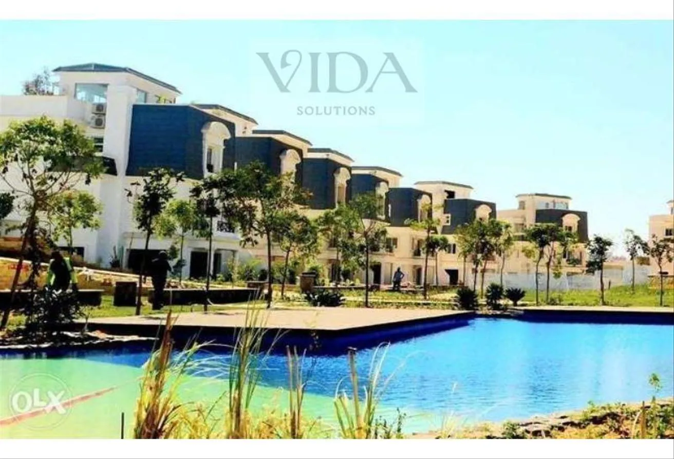 Sale in Mountain View iCity October: Ready to move Special price- Roof 110m- Open View