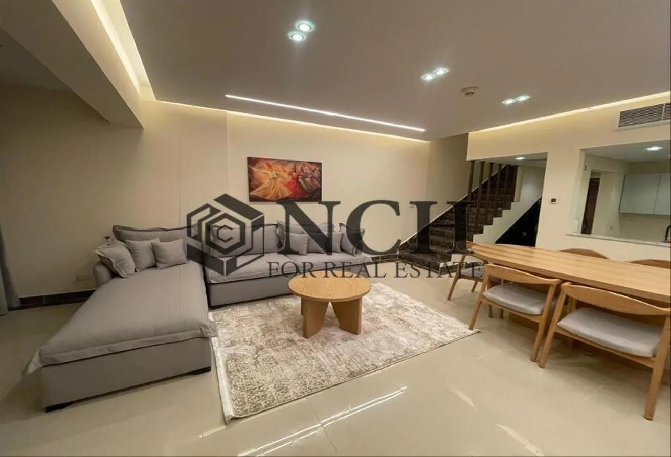Rent in Porto New Cairo: ELEGANT DUPLEX, SPACIOUS 3BED AND MODERN FURNITURE