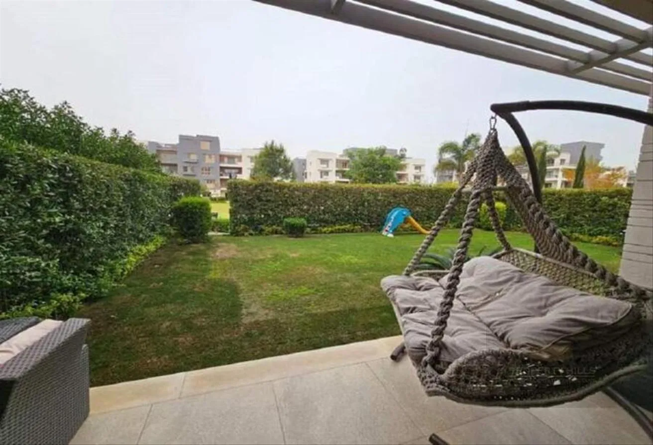 Sale in Swan Lake: garden APT. 225m+130m garden ready to move+ inst.