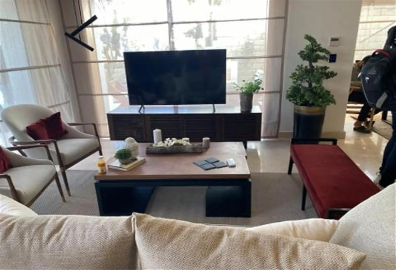 Gallery Image 11