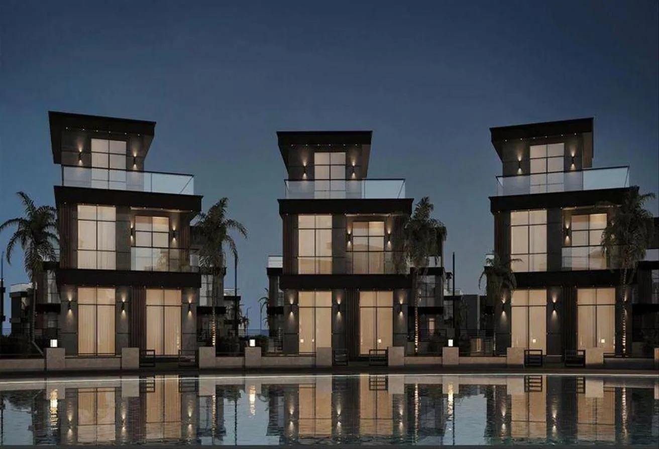 Sale in DeJoya Residence: Twin House with besr View on lake near Beverly