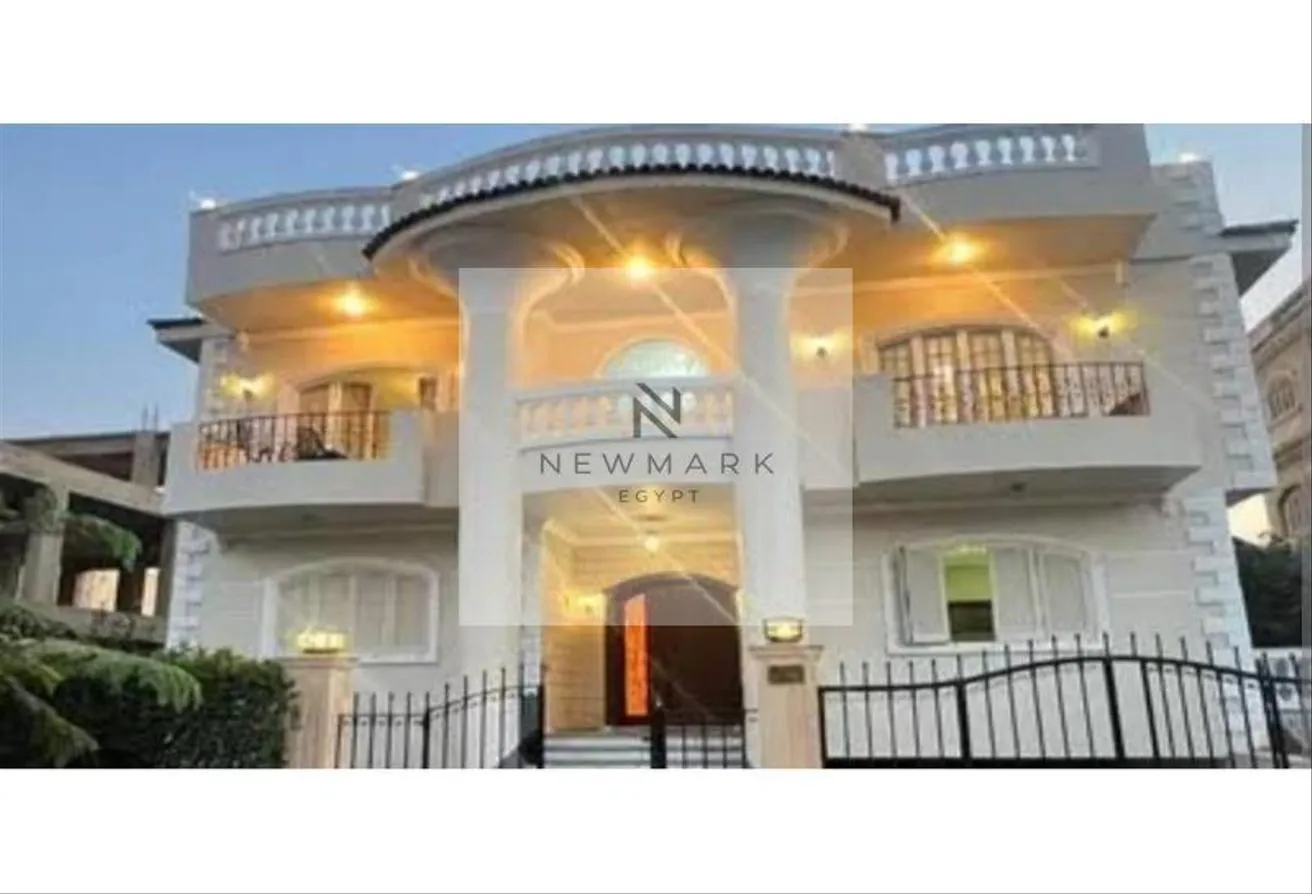 Sale in Yasmine compound: Luxury Villa for Sale in Al Yasmeen Compound, Zaye