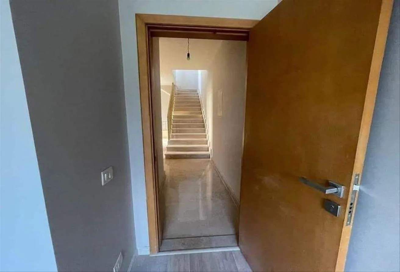 Gallery Image 8