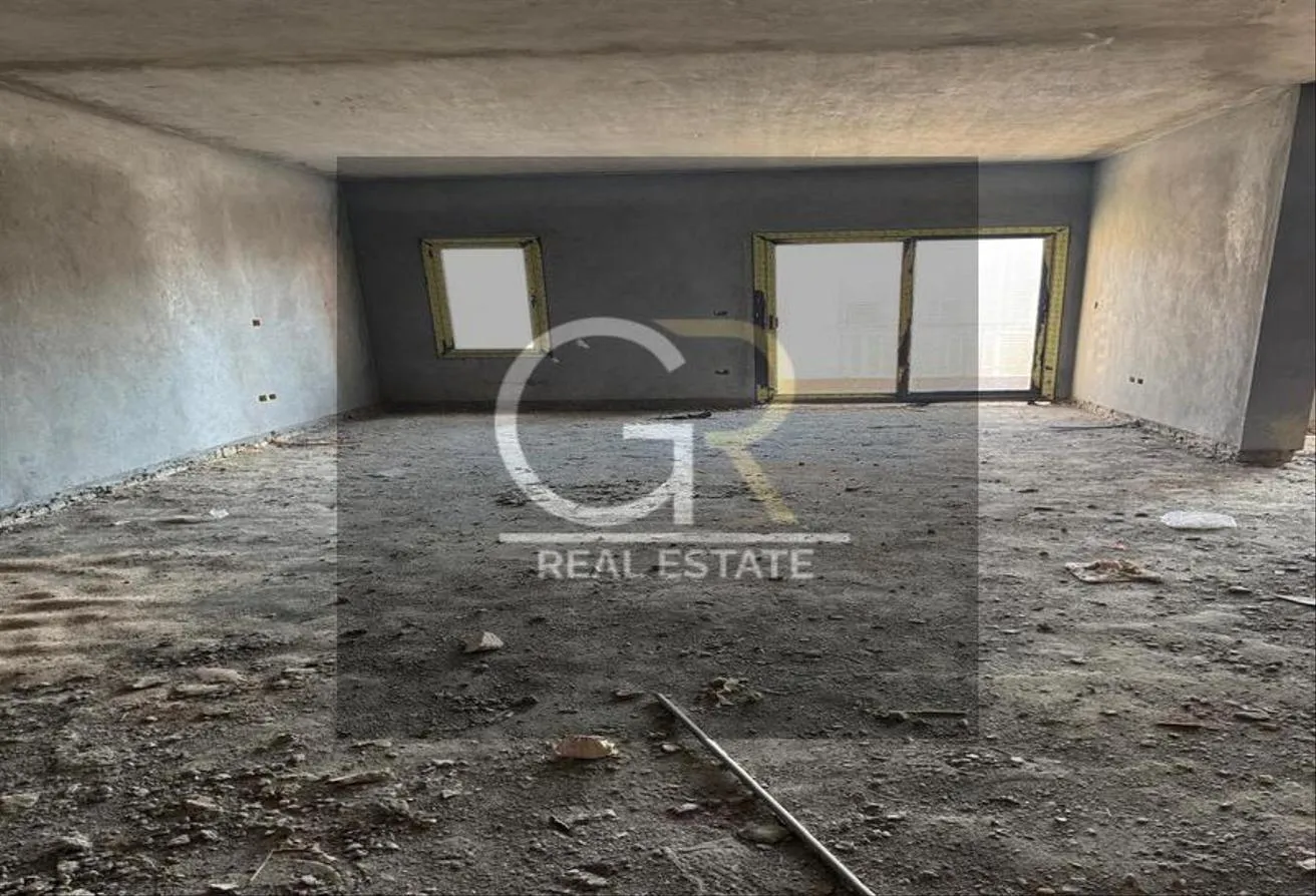 Sale in Green 5: Apartment for sale in Green 5 Compound -ready to