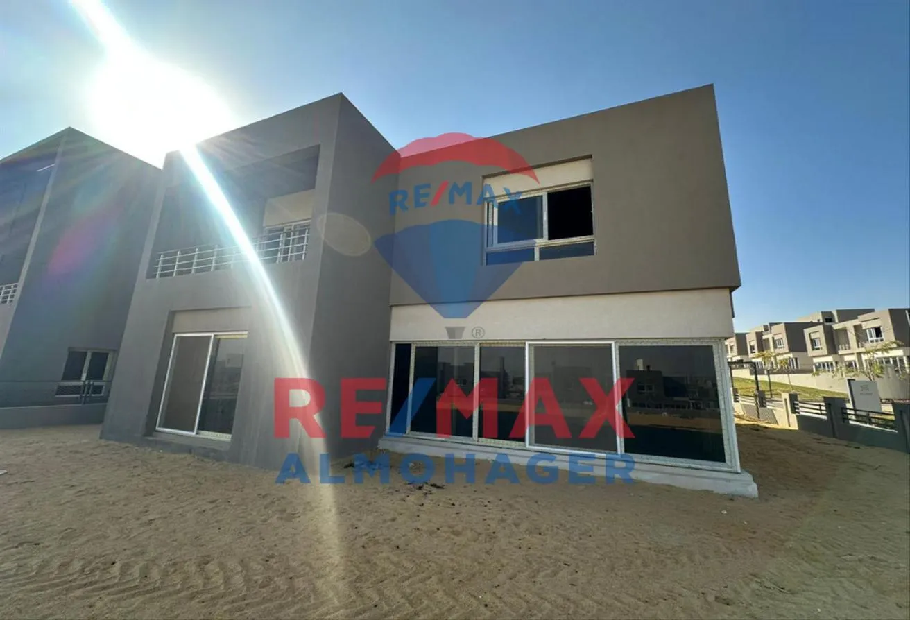 Sale in Jeera: Standalone-Unique-Spacious-Installments-Etapa comp