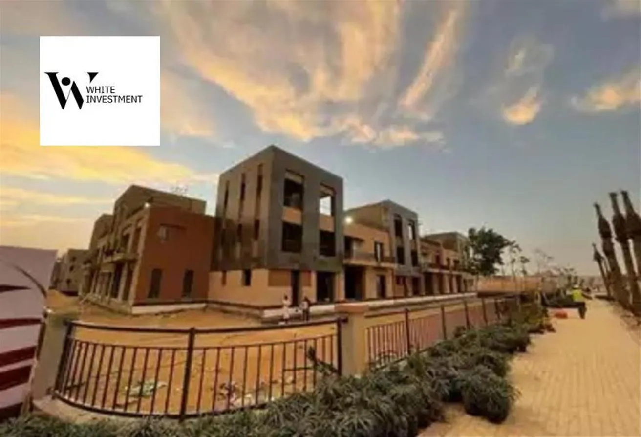 Sale in District 5: PRIME LOCATION District 5 Townhouse Delivered