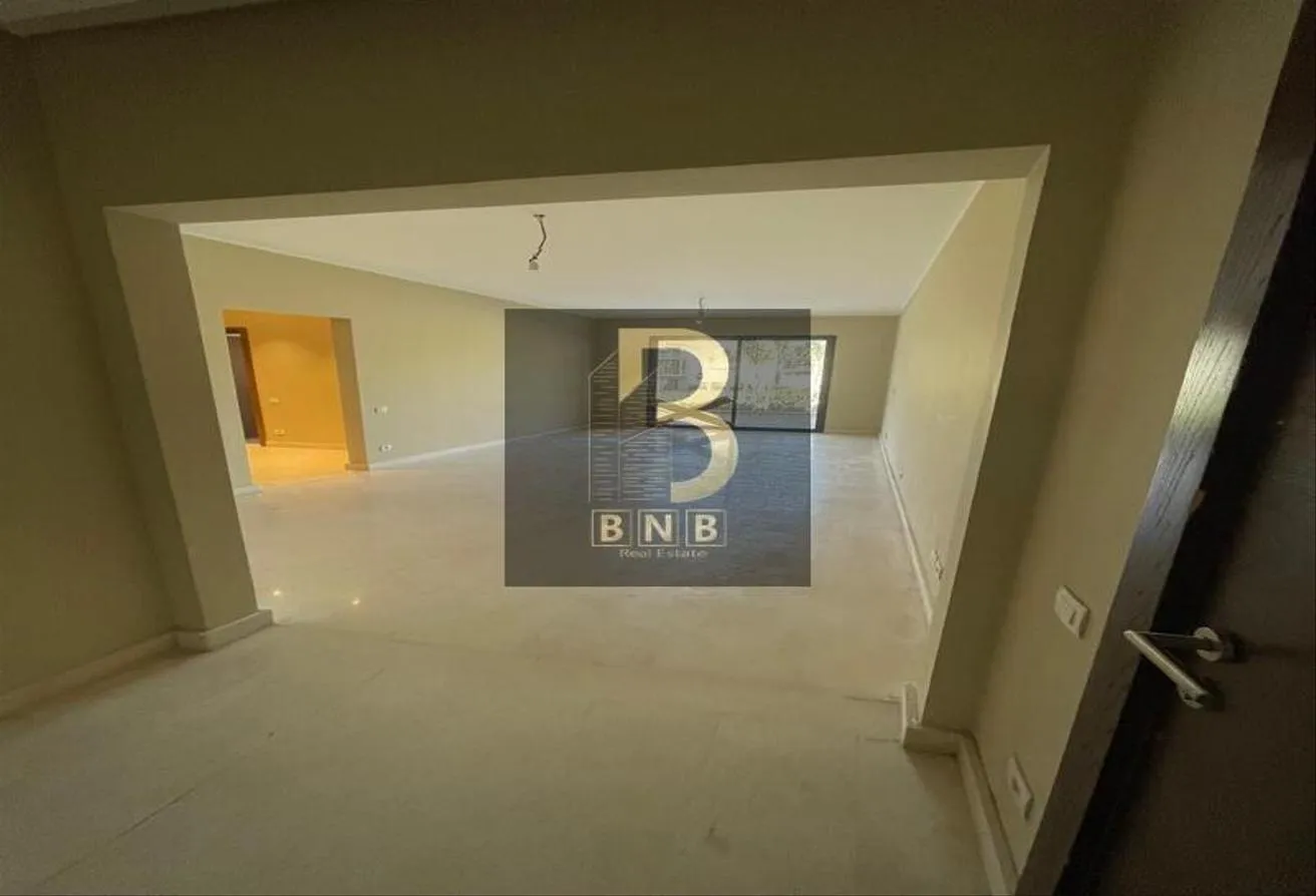 Rent in Villette: شقه ارضي بحديقه اول سكن للايجار