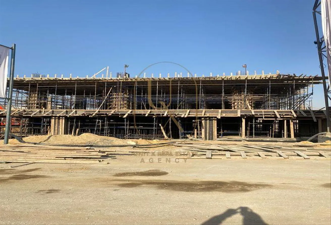 Sale in Al Khamayel city: resale property in new zayed 2M cash