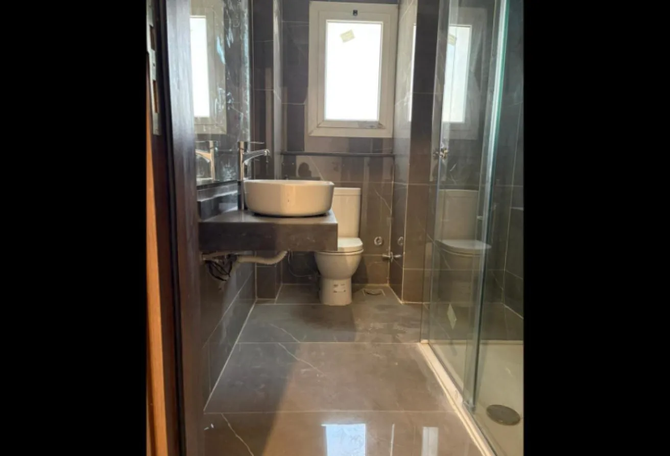 Gallery Image 14