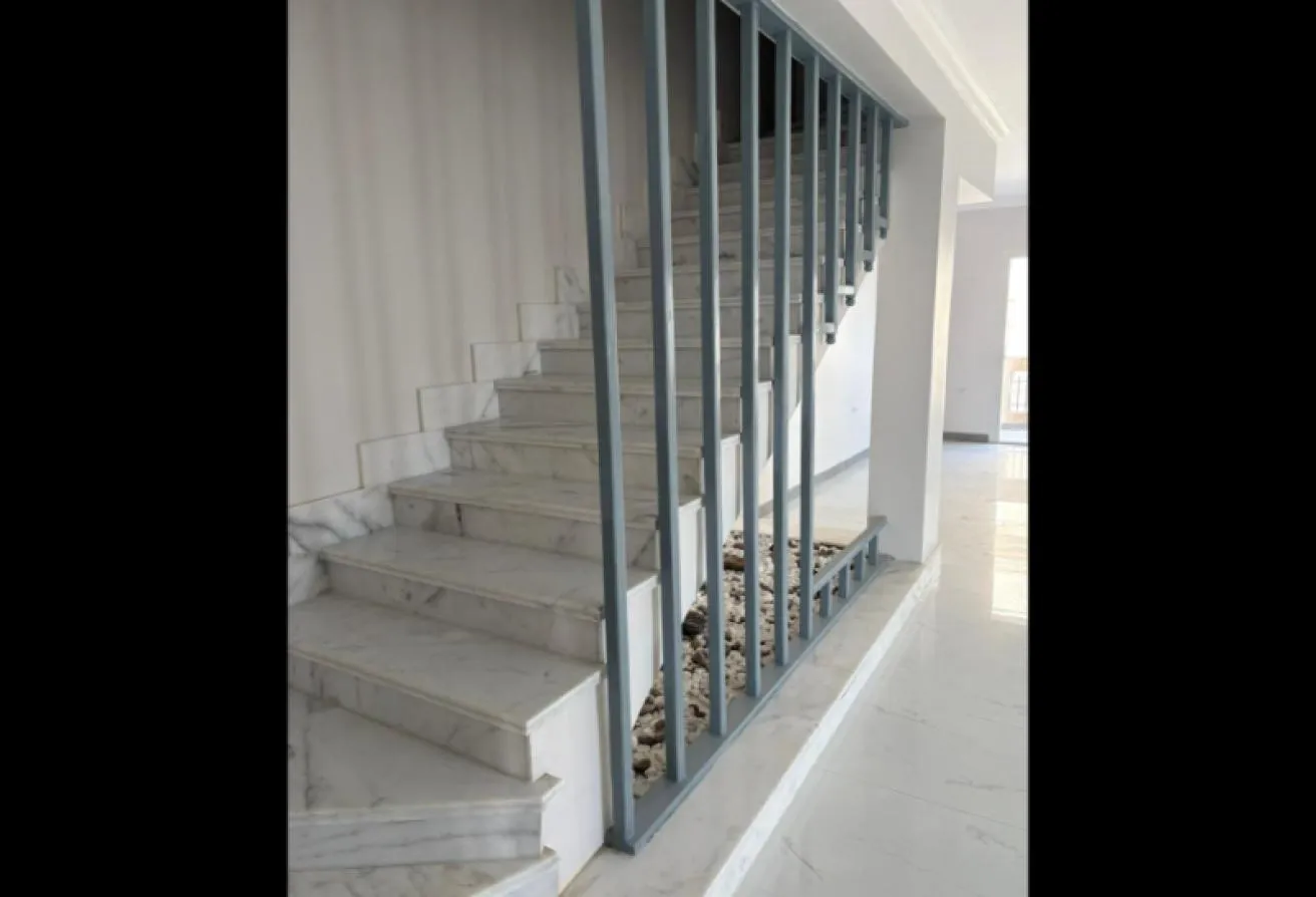 Gallery Image 16