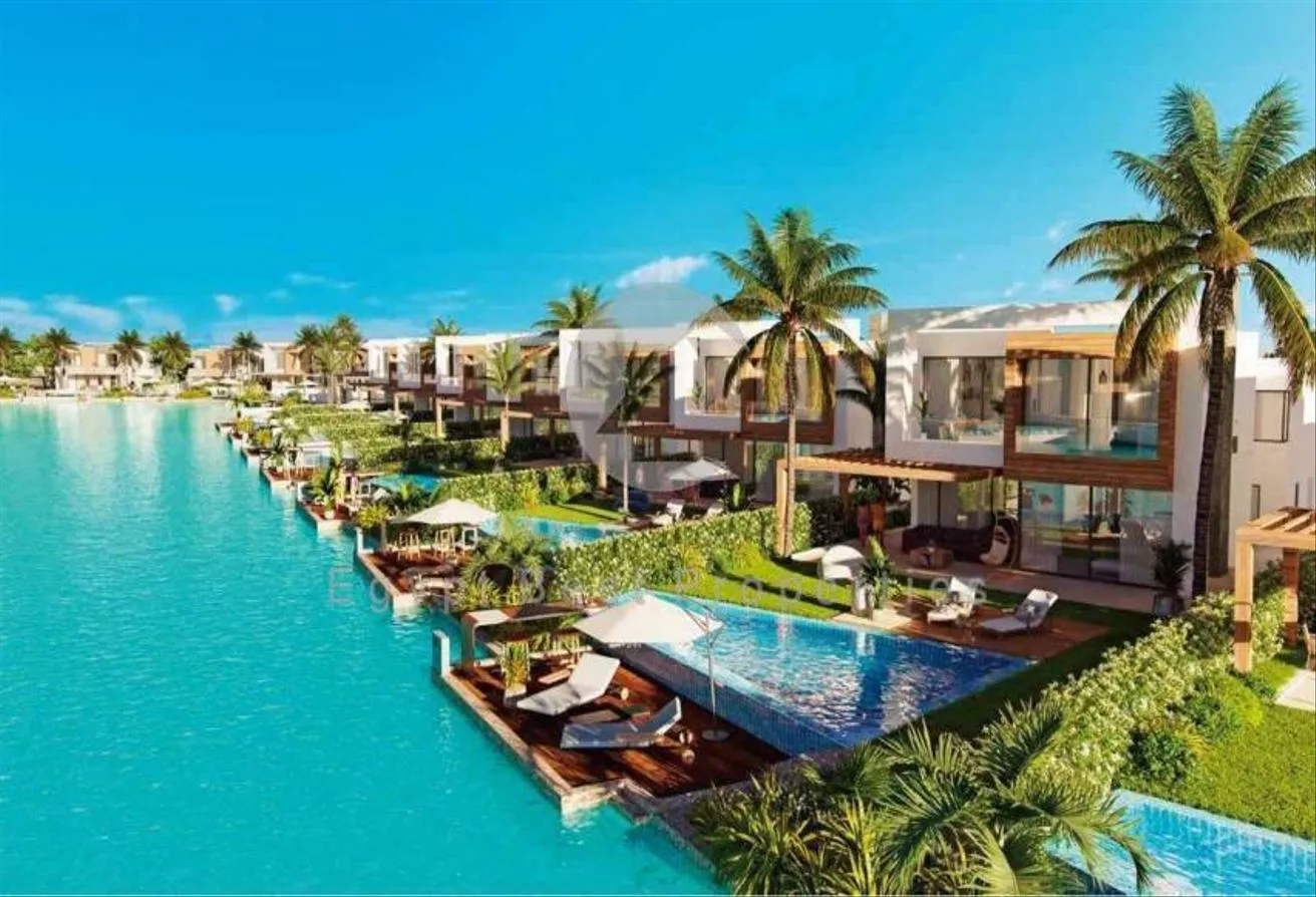 Sale in Marassi: 1ST Row Villa , F.F Launch Price With 12YRS Equal.