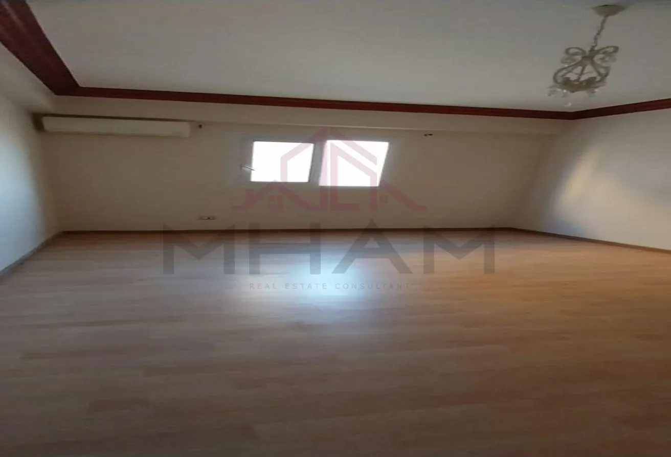 Gallery Image 16