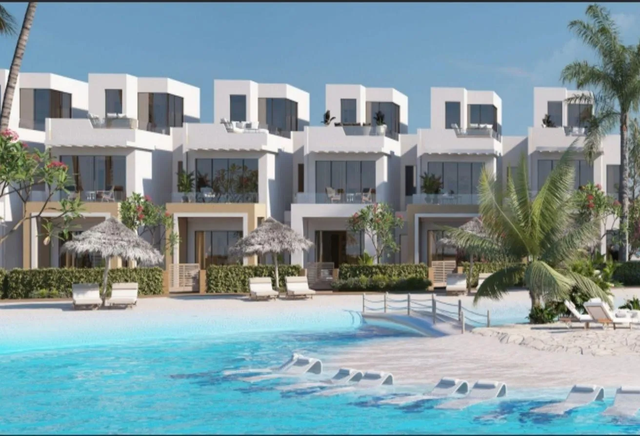Sale in Seashore: Chalet for sale Seashore Direct On lagoon 8years