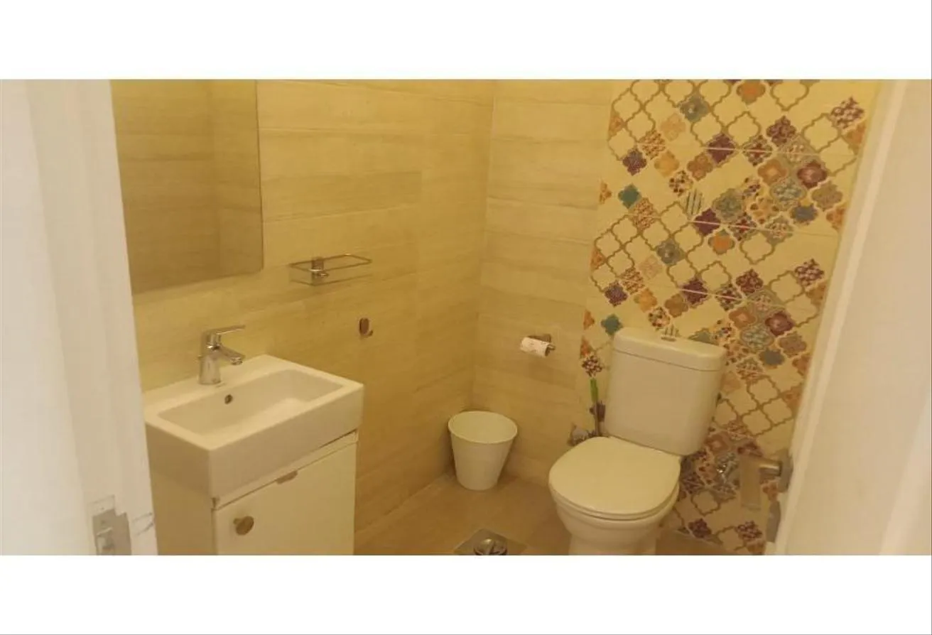 Gallery Image 15