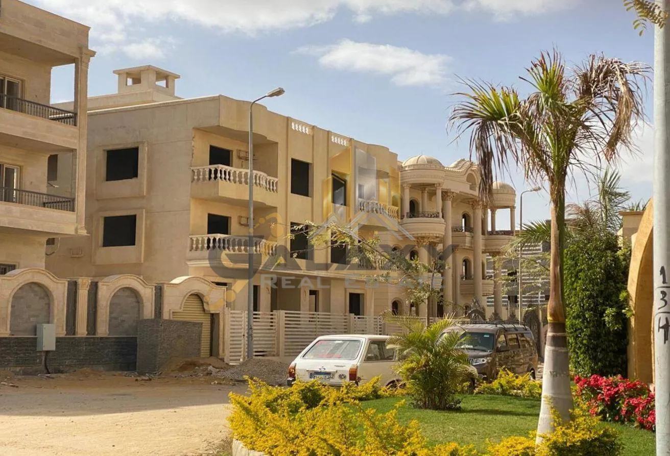 Sale in Tamr Hena: Amazing Villa For Sale | Prime Location